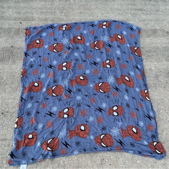SWEET ELLIE SUE Spidey Muslin Blanket Plus size Sold out online :) - Picture 7 of 9